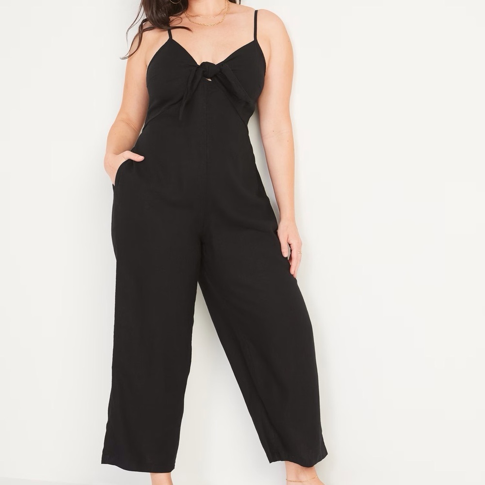 Old Navy Women S Cropped Knotted Cutout Smocked Linen-Blend Wide Leg Jumpsuit